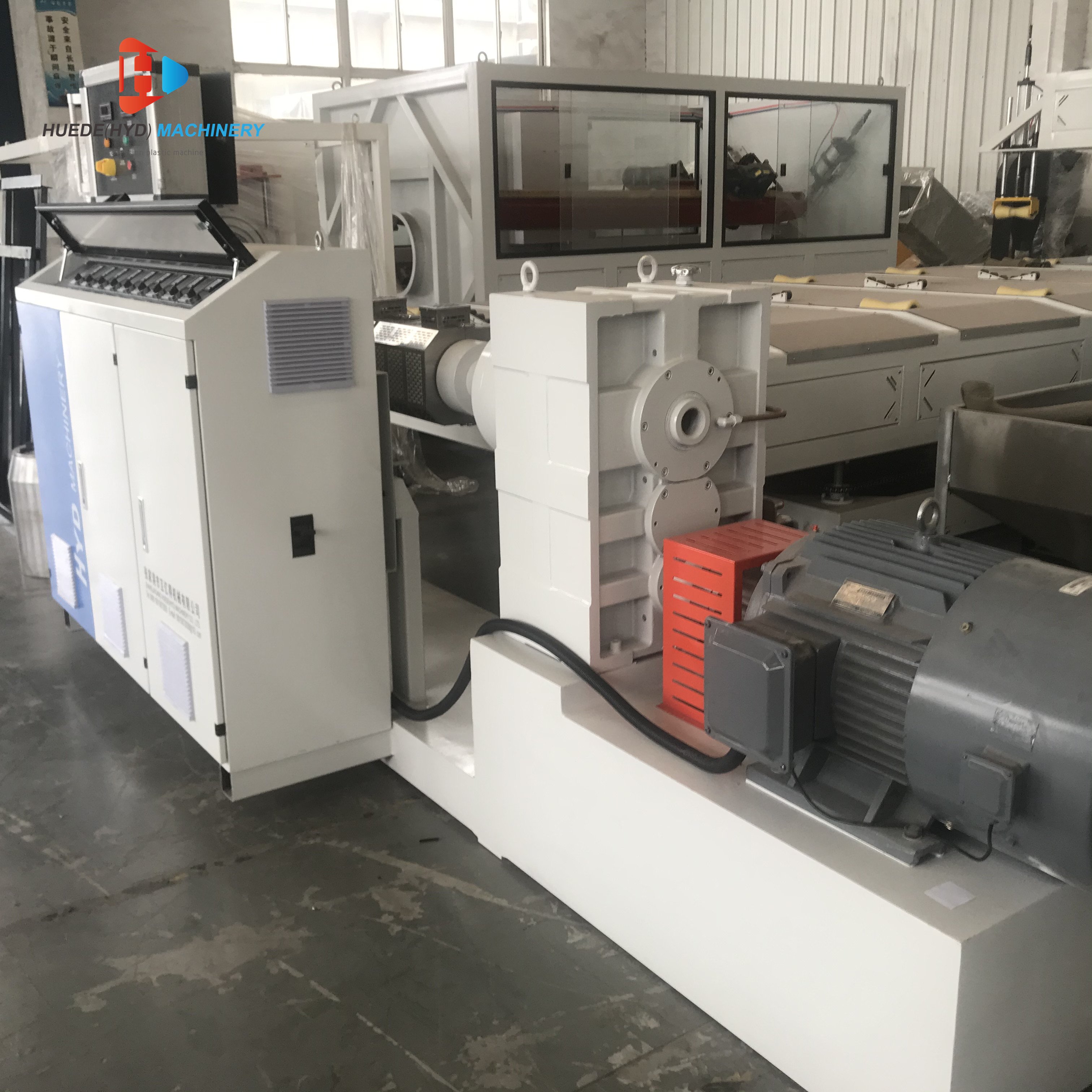 High Quality Plastic Extruder PP PE PVC Extruding Machine For Sale