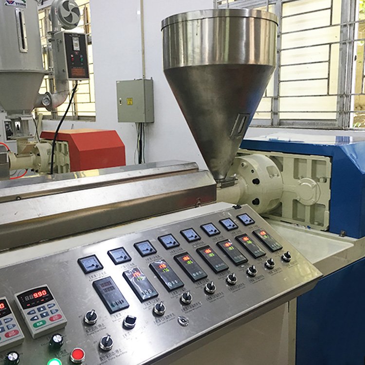 PP Plastic Tube Extrusion Line Painting Roller Brush Pipe Making Machine