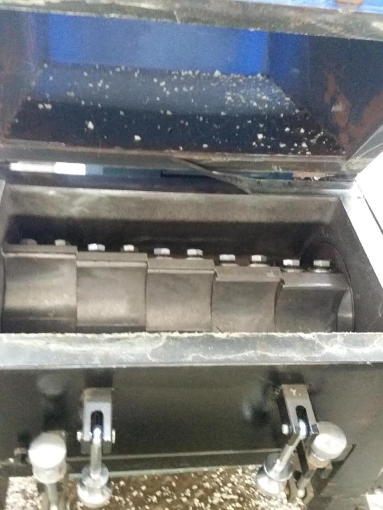 PVC PP Wastes Crusher Machine for Recycling PC300 Strong crusher