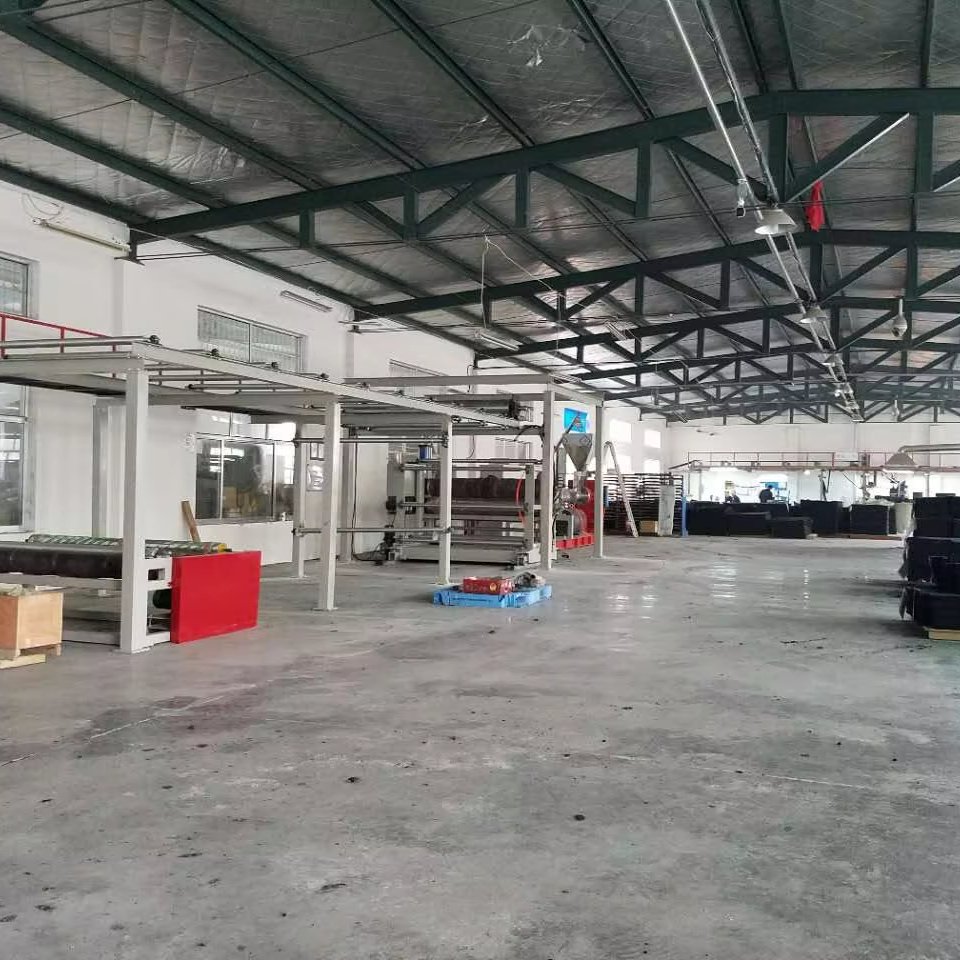 New Single-Screw Floor Mat Machine PE PP Plastic Processing Equipment with 1-Year Warranty for Manufacturing Plant Industries