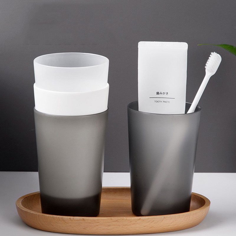 Wholesale High Quality Custom PP Material Gargle Cup Adult Travel Portable Plastic Gargle Cup Transparent Mouthwash Cup