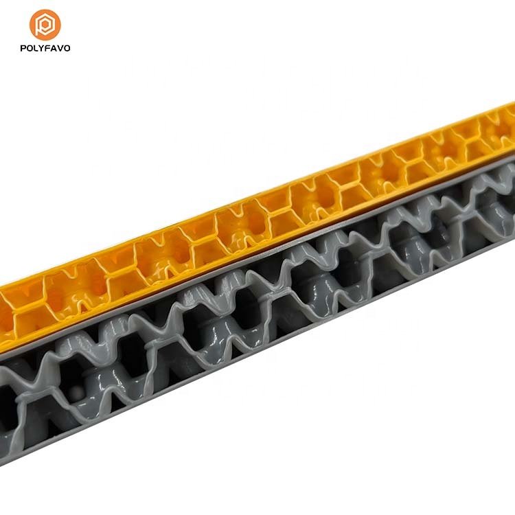 High Stiffness PP Polypropylene Honeycomb Panels For Trailer Floors PP Plastic Cellular Board For Packaging