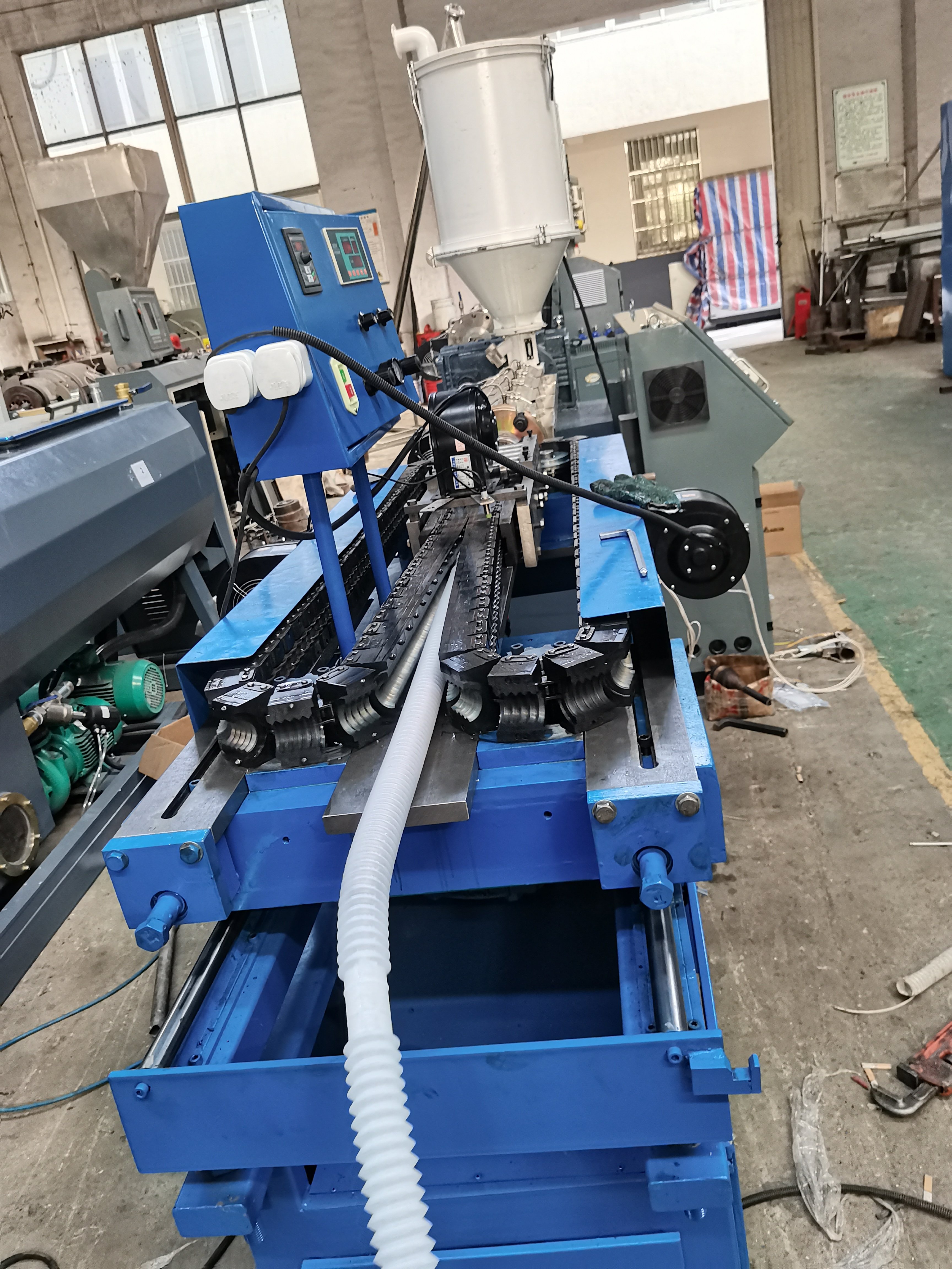 Air conditioner water PP Single wallCorruagated pipe making machine extrusion machine
