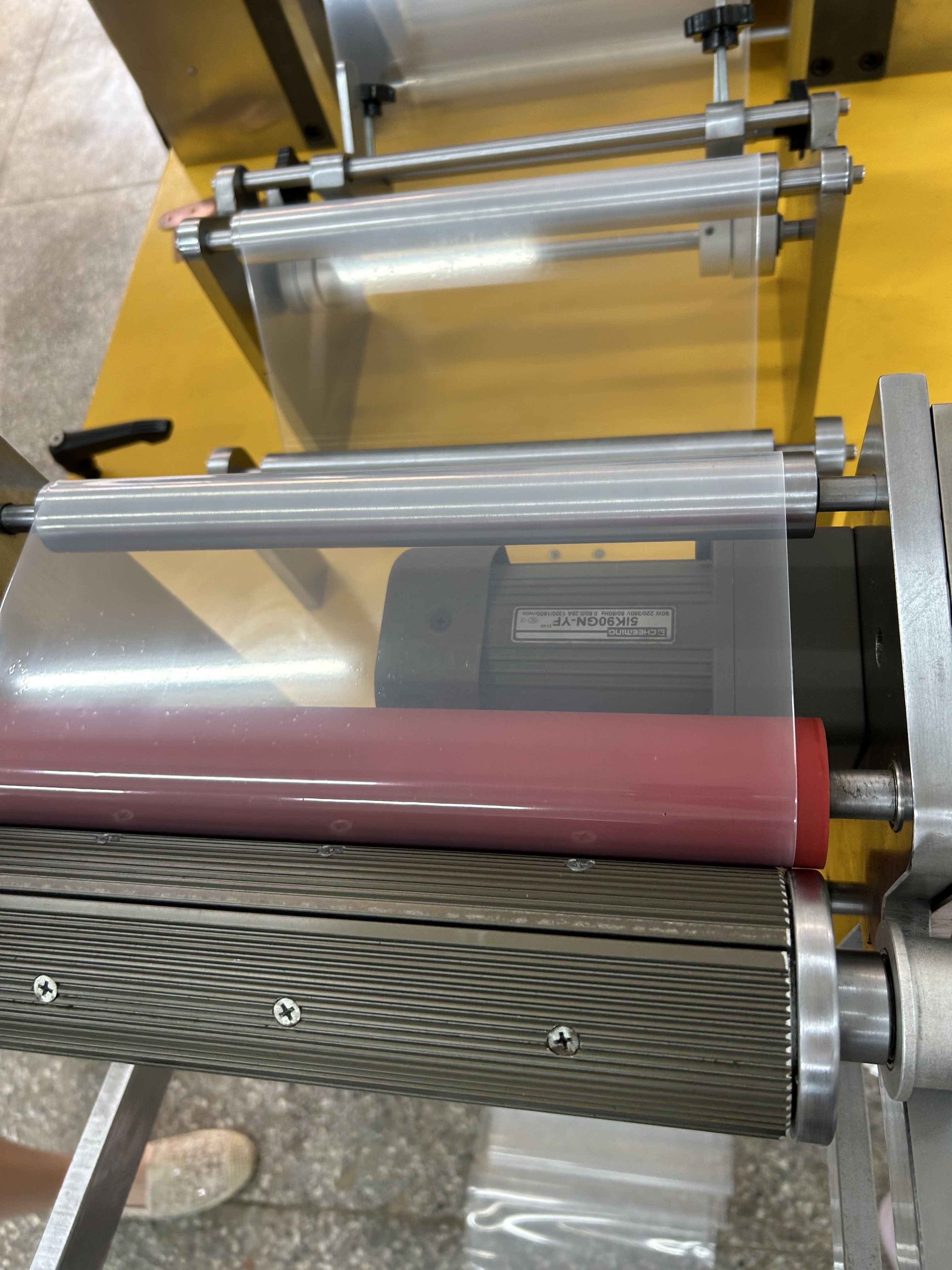 Automatic PVC/EVA Casting Film Making Machine Plastic Extruders for PE and ABS Twin Screw with 1 Year Warranty