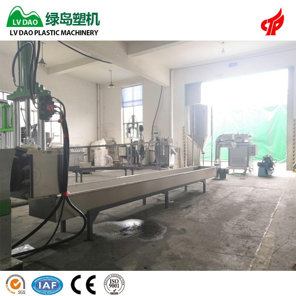 Factory supply waste plastic recycling machine PP PE plastic pelletizing machine plastic granulator machine line price