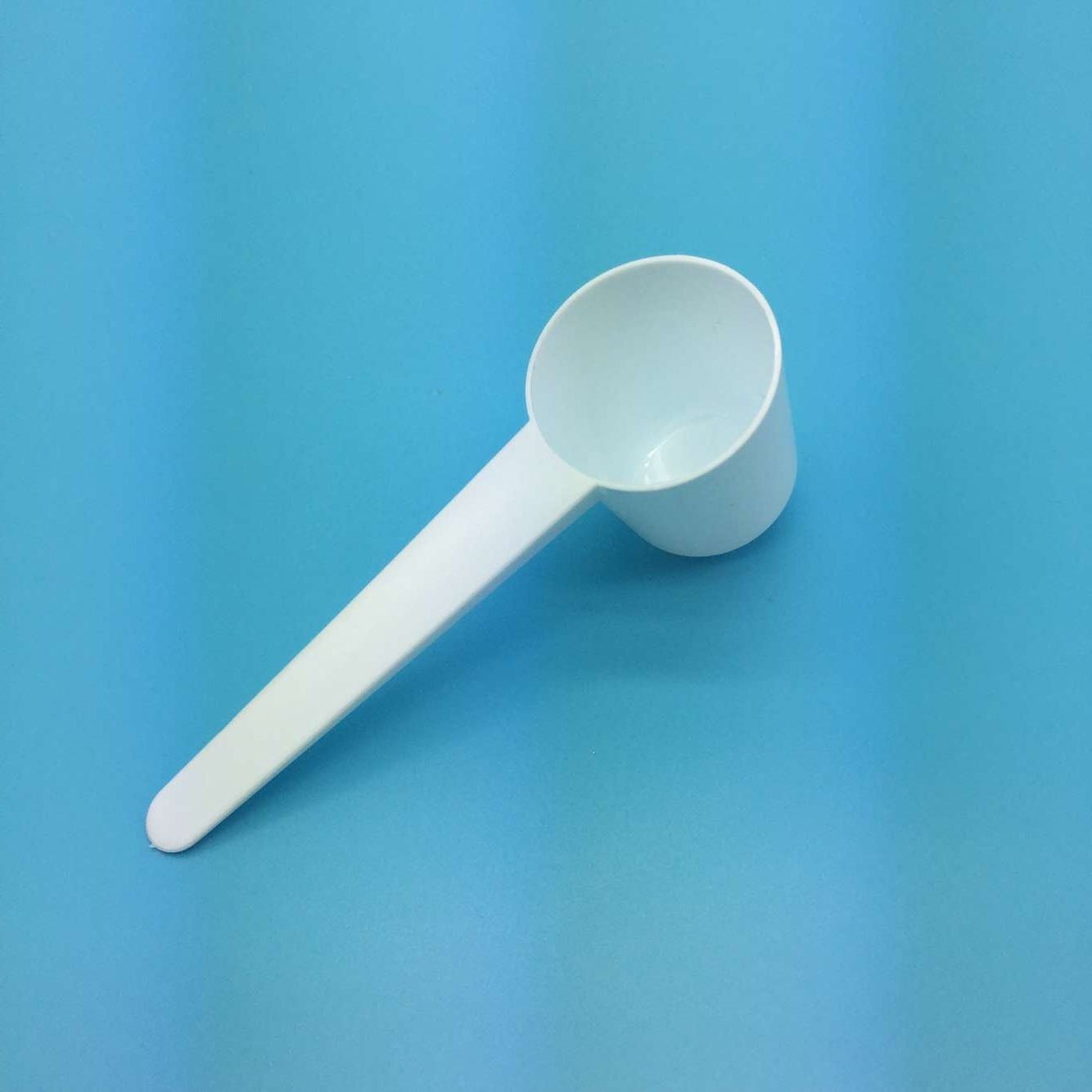 Ningbo factory scoops spoon PP plastic 1-6g spoon plastic dosage spoon