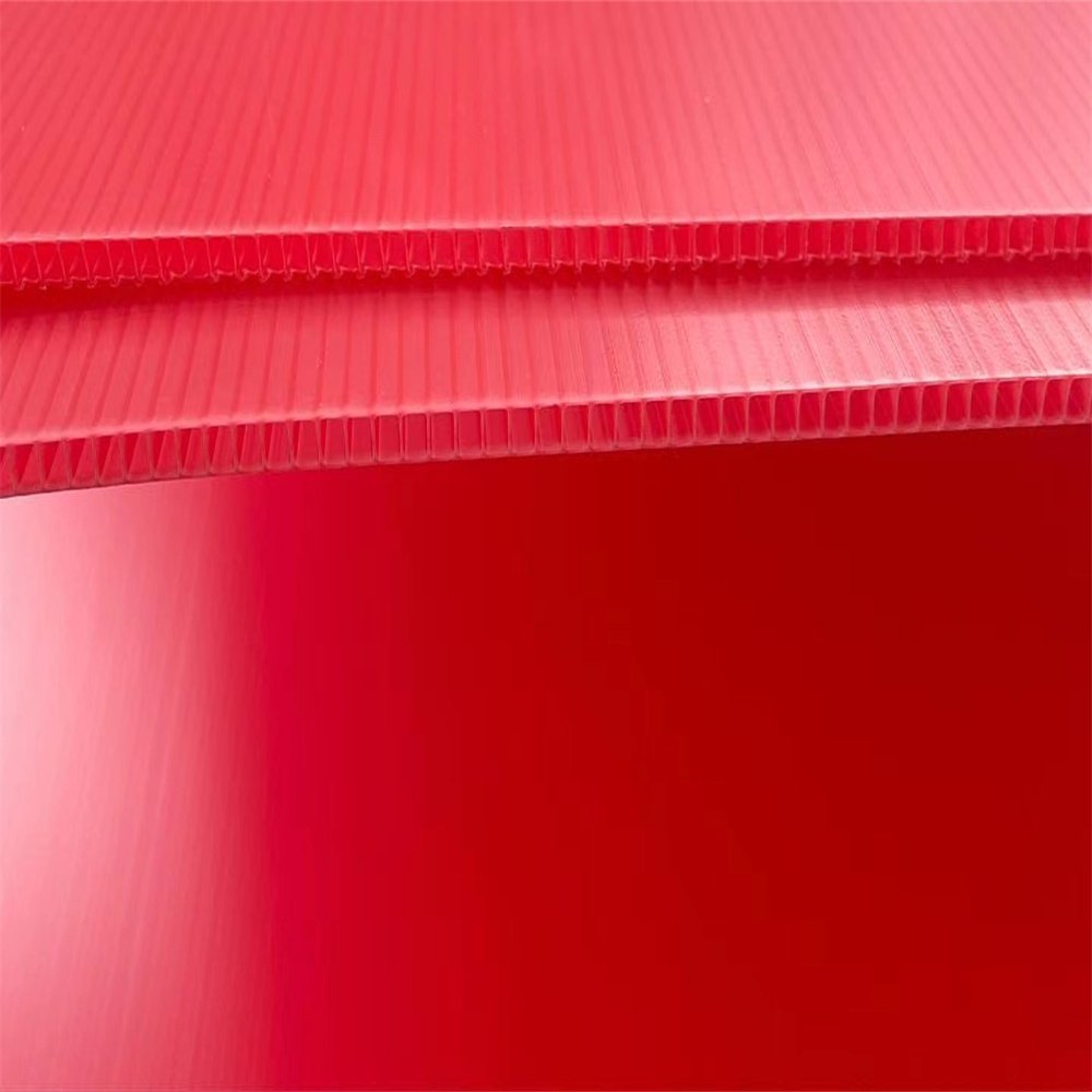 2440 x 1200 mm Thickness 4mm Customized Recyclable Polypropylene PP Corrugated Fluted board with Standard Colours