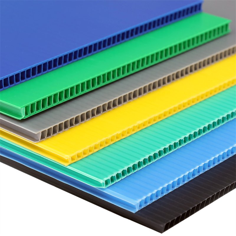 Customized Low-Cost Reusable Hygienic PP Corrugated Cartonplast Divider Layer Pad for Beverages Industry