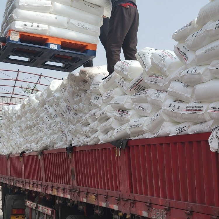 good processability HYOSUNG pp R200P polypropylene plastic granules for cold and hot water pipe