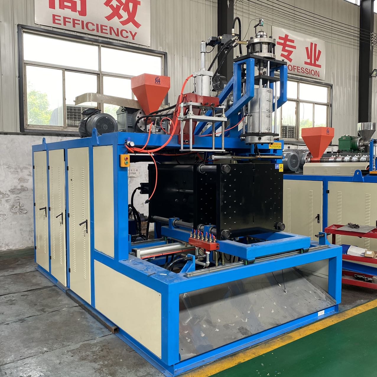 Customized by the manufacturer Wholesale PVC extrusion blow molding machine