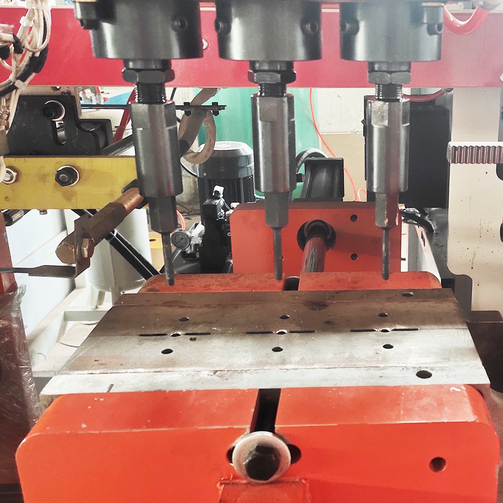Fully Automatic 1L 5Liter PP PE Plastic Bottle Jerry Can Making Extrusion PP PE bottle blowing machine