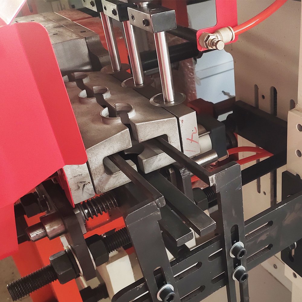 Fully Automatic 1L 5Liter PP PE Plastic Bottle Jerry Can Making Extrusion PP PE bottle blowing machine