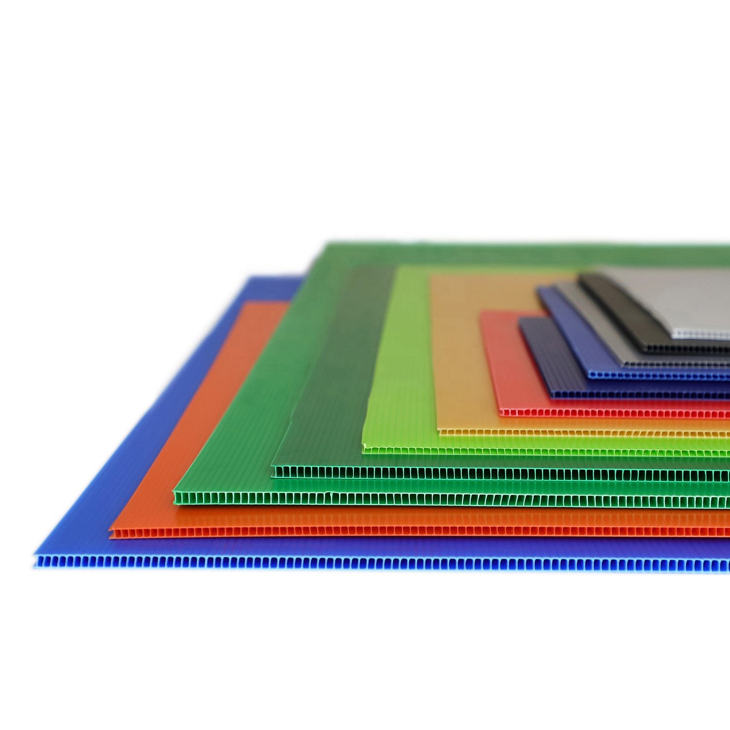 4mm 5mm 6mm 7mm 7.5 mm 48 x 96 Black PP Corrugated Plastic Flute Board for Construction Industry