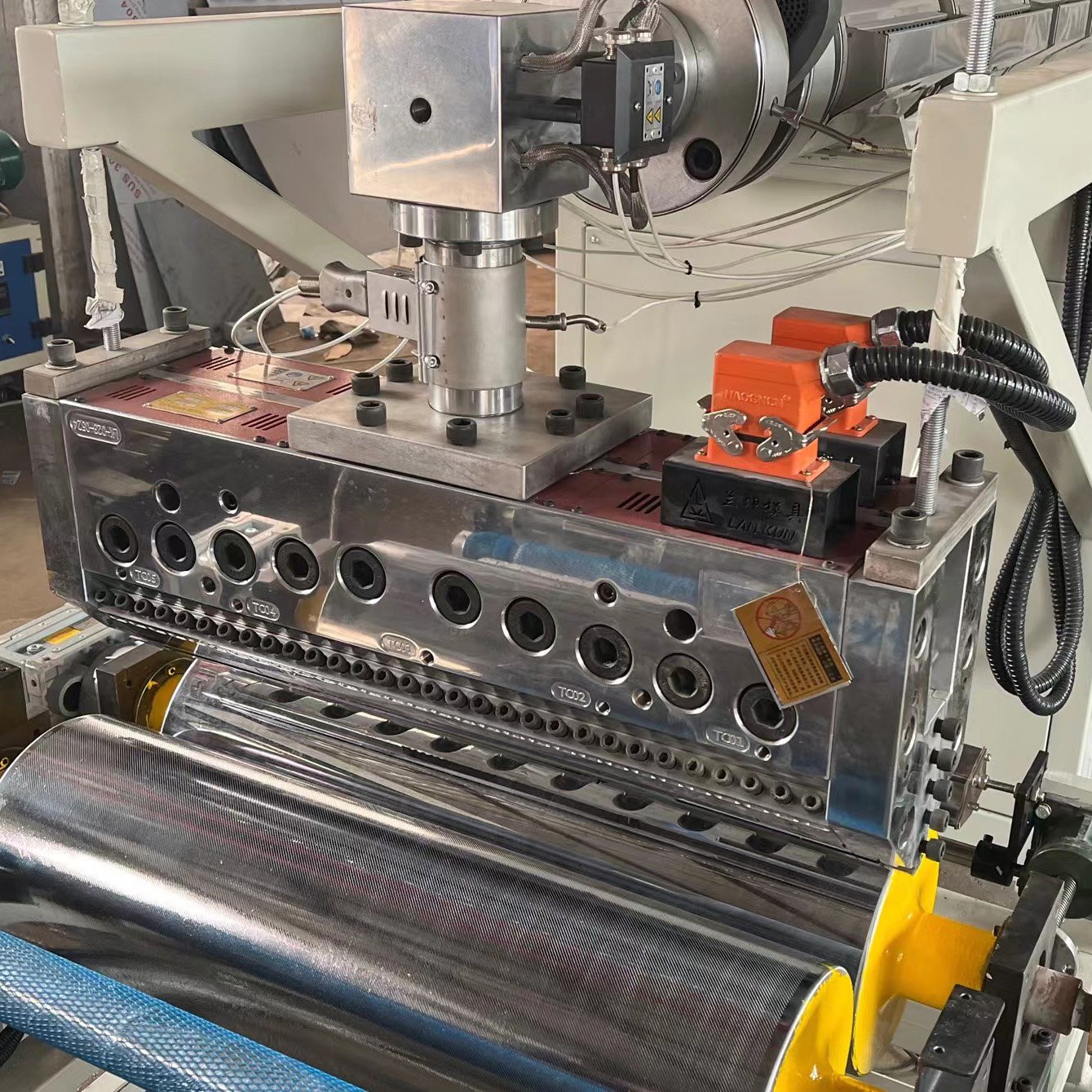 PP Sheet Extrusion Production Line PP Sheet Customization Machine