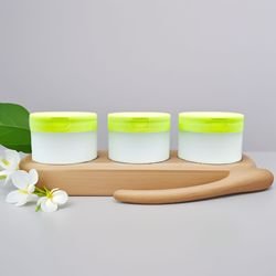 100g