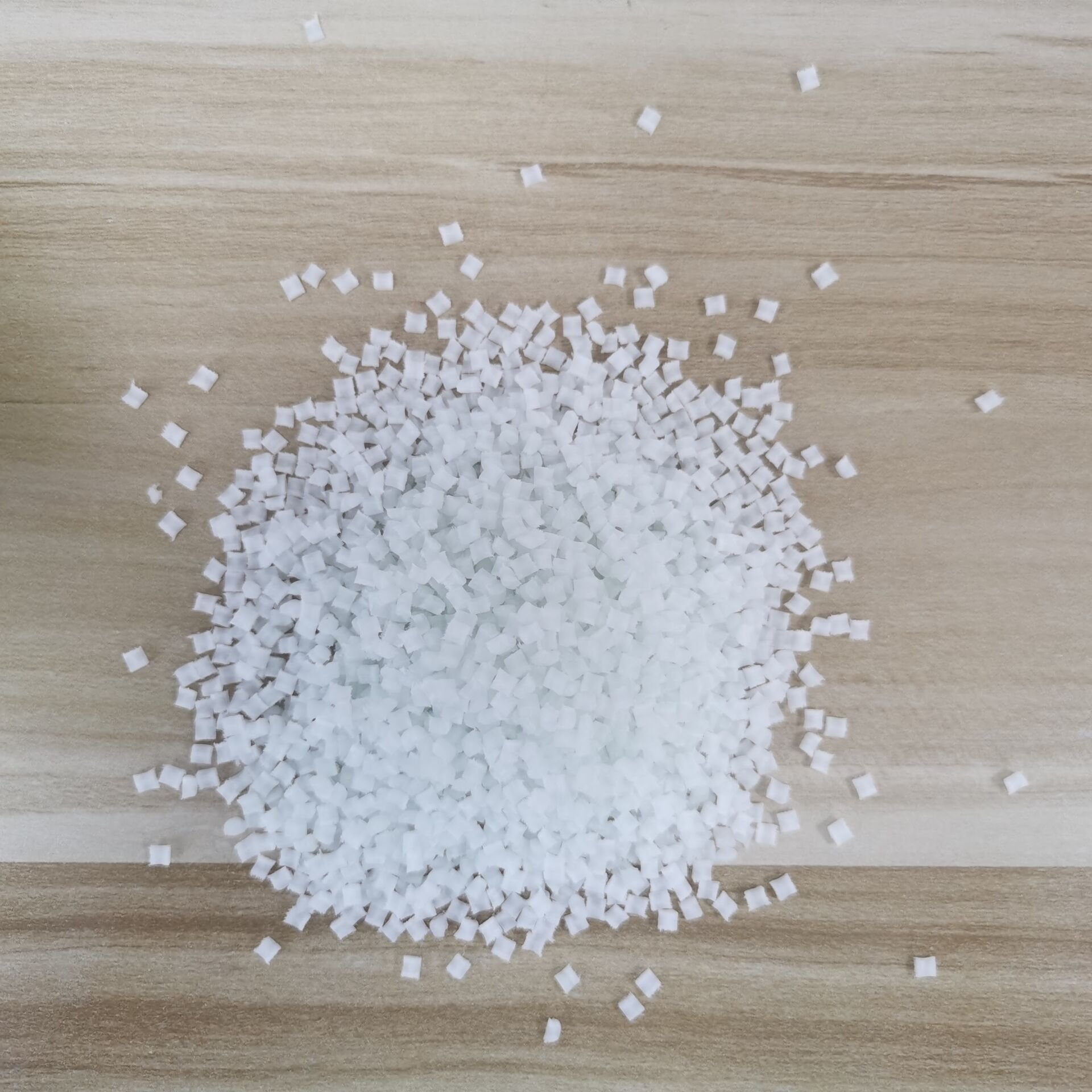 T30s Rafia pp Raw Material Raffia Grade Gf30 Copolymer Polypropylene pp Resin