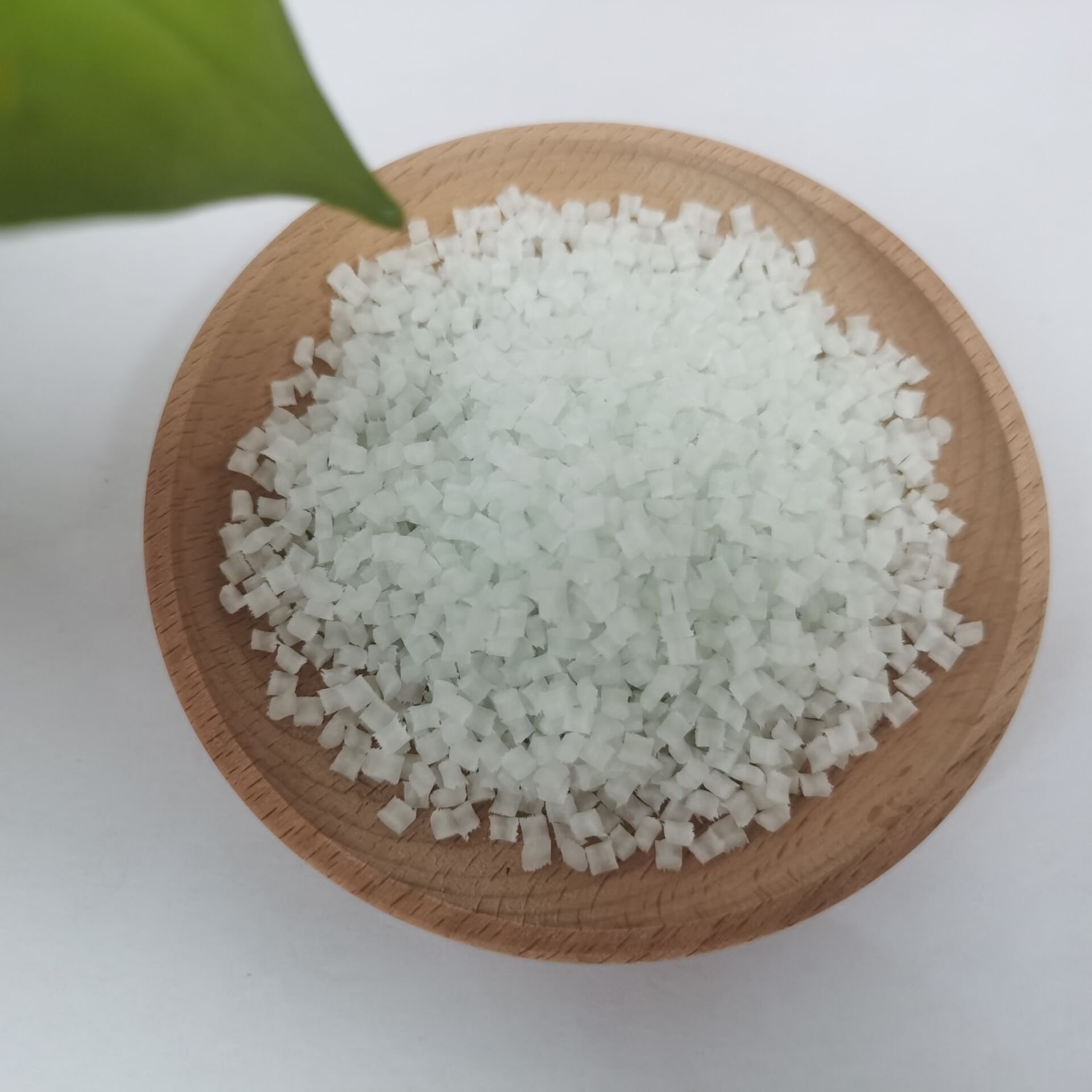 T30s Rafia pp Raw Material Raffia Grade Gf30 Copolymer Polypropylene pp Resin