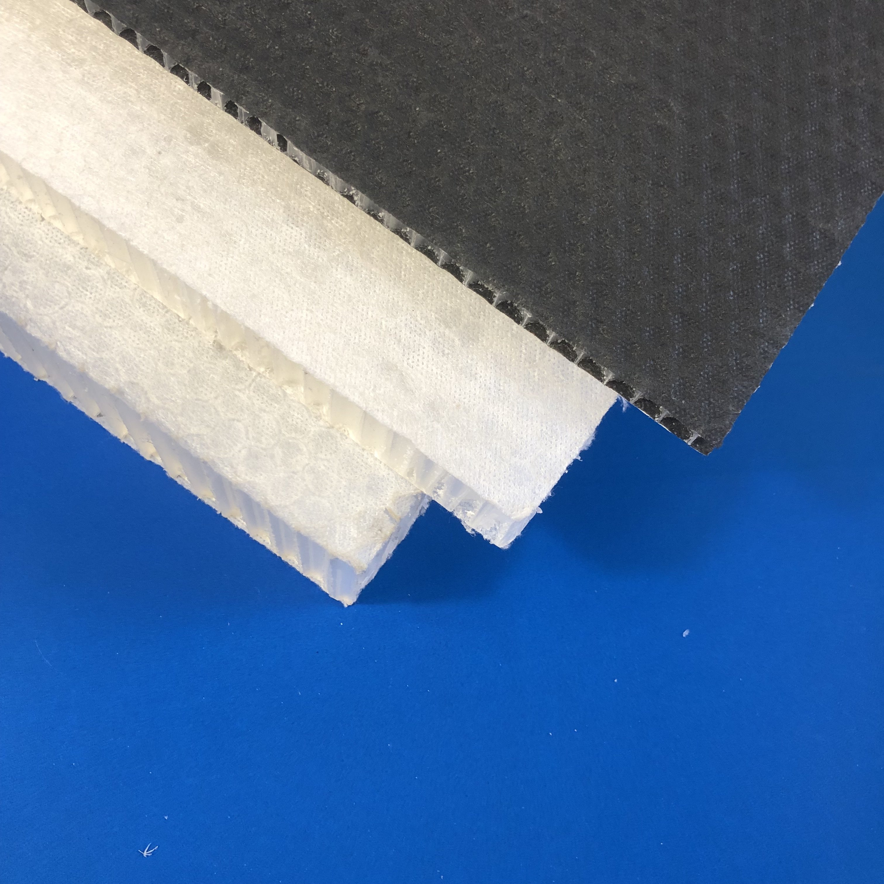 Customized Carbon Fiber Graphite Pickleball Paddle Usapa Approved Pickleball core material PP Honeycomb core