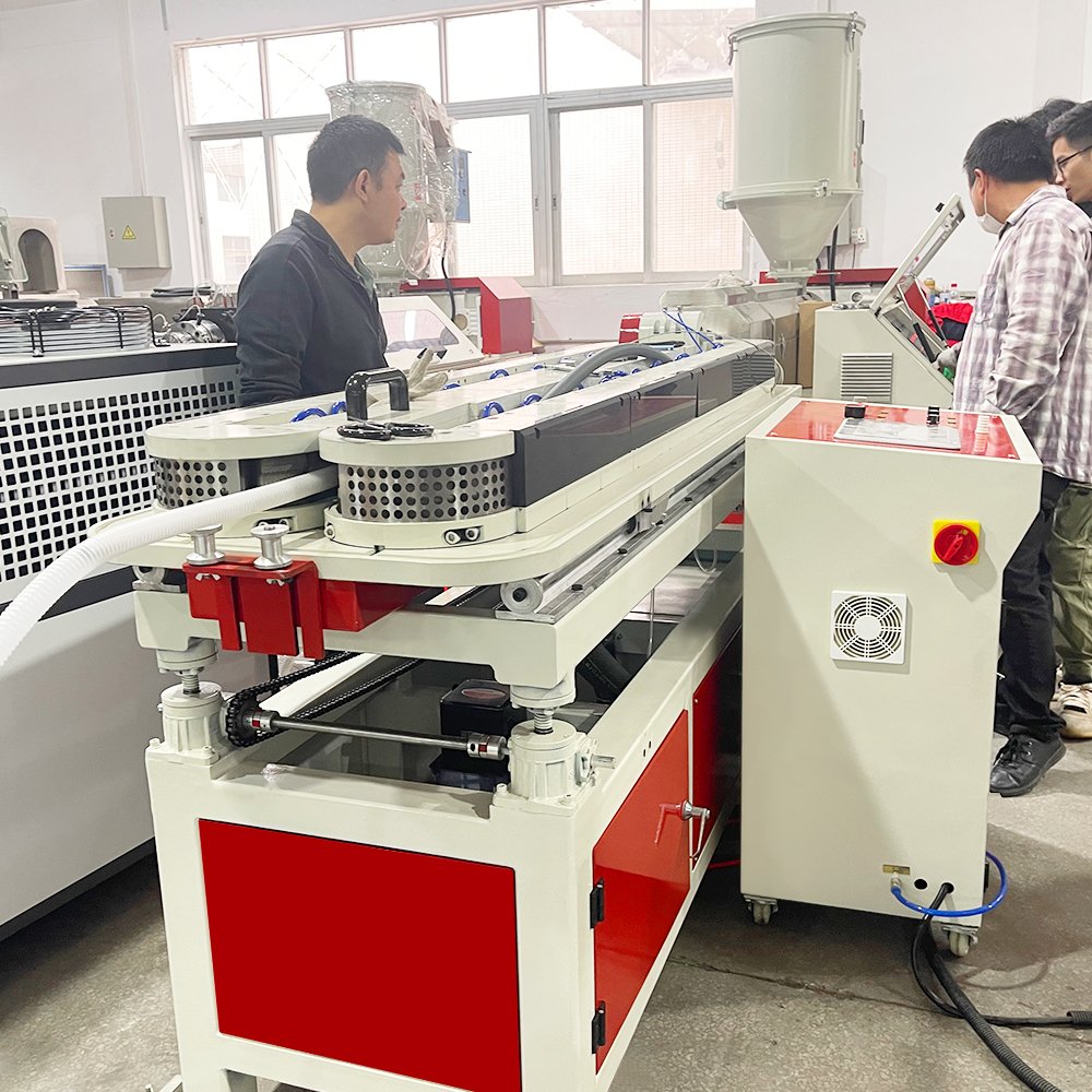 Songhu Industrial Grade PP PE PVC Corrugated Pipe Making Machine