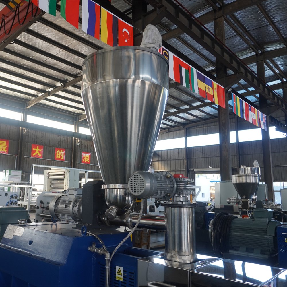 PP PE Modified Wet Granulation Line Plastic Pellets Extruding Machine Color Masterbatch Extruders