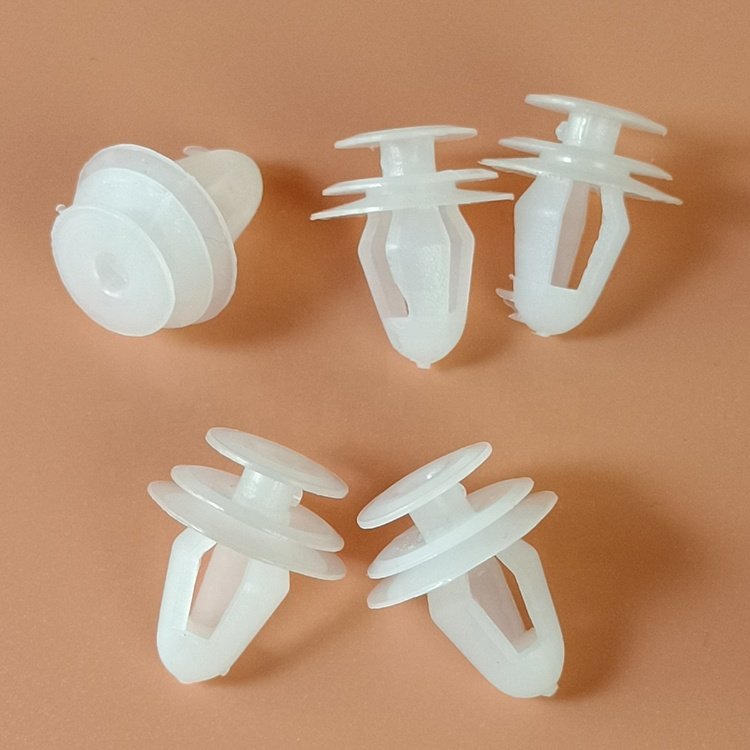 Hot Sales D38 Custom Car Door Trim Panel Fastener Retainer Clips