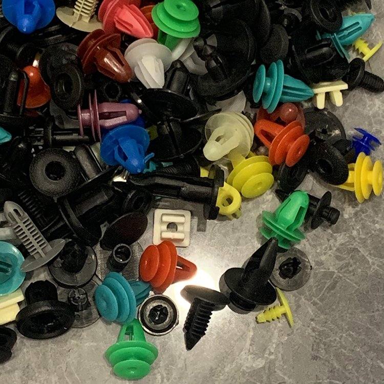 500PCS Wide Range of Car Clips Auto Bumper Rivet Clips and Plastic Fasteners Mixed Universal Retainer Plastic Trim Panel Clip