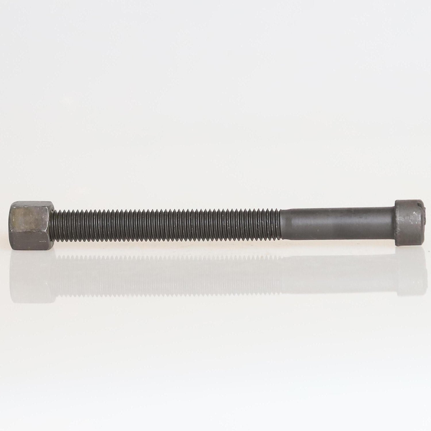 Factory hot selling custom auto fastener grade 10.9 flange leaf spring truck center bolts for trucks