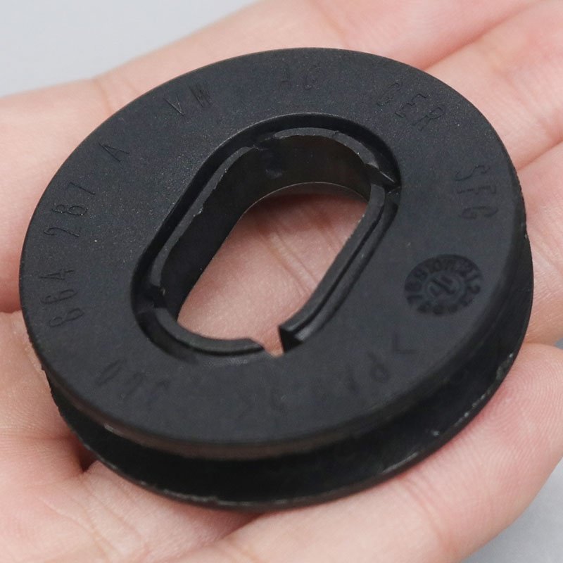 T95 nylon clips fasteners the retainer clip car mats anchor bolt fasteners
