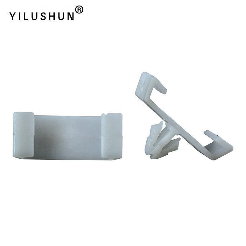 D196 wholesale spot plastic car door trim panel guard plate buckle clips