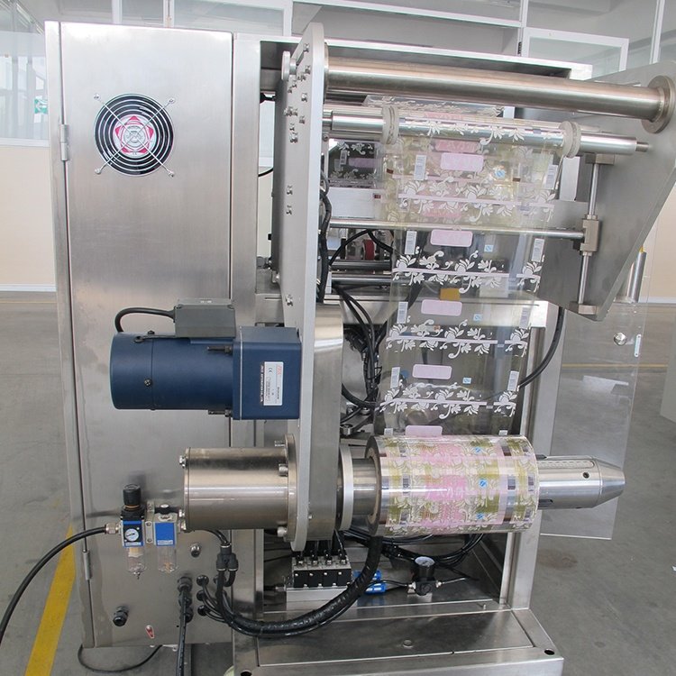 New type automatic counting bolt nuts hardware fastener screw packaging machine screw packaging pack wrapping machine