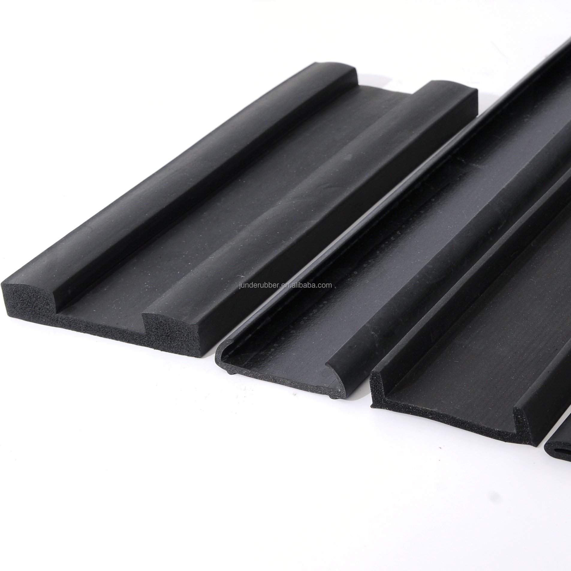 Factory supply good quality C shaped Automobile oil-resistant tank Silicone SR NBR SBR Extruded band clamp groove seal strips