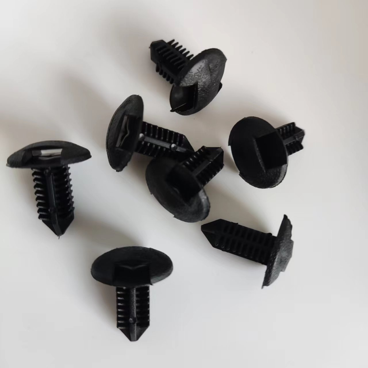 90467-08186 Plastic Buckle Fastener for Toyota Honda Reiz Camry Crown Car Trunk Fastener Plastic Clip