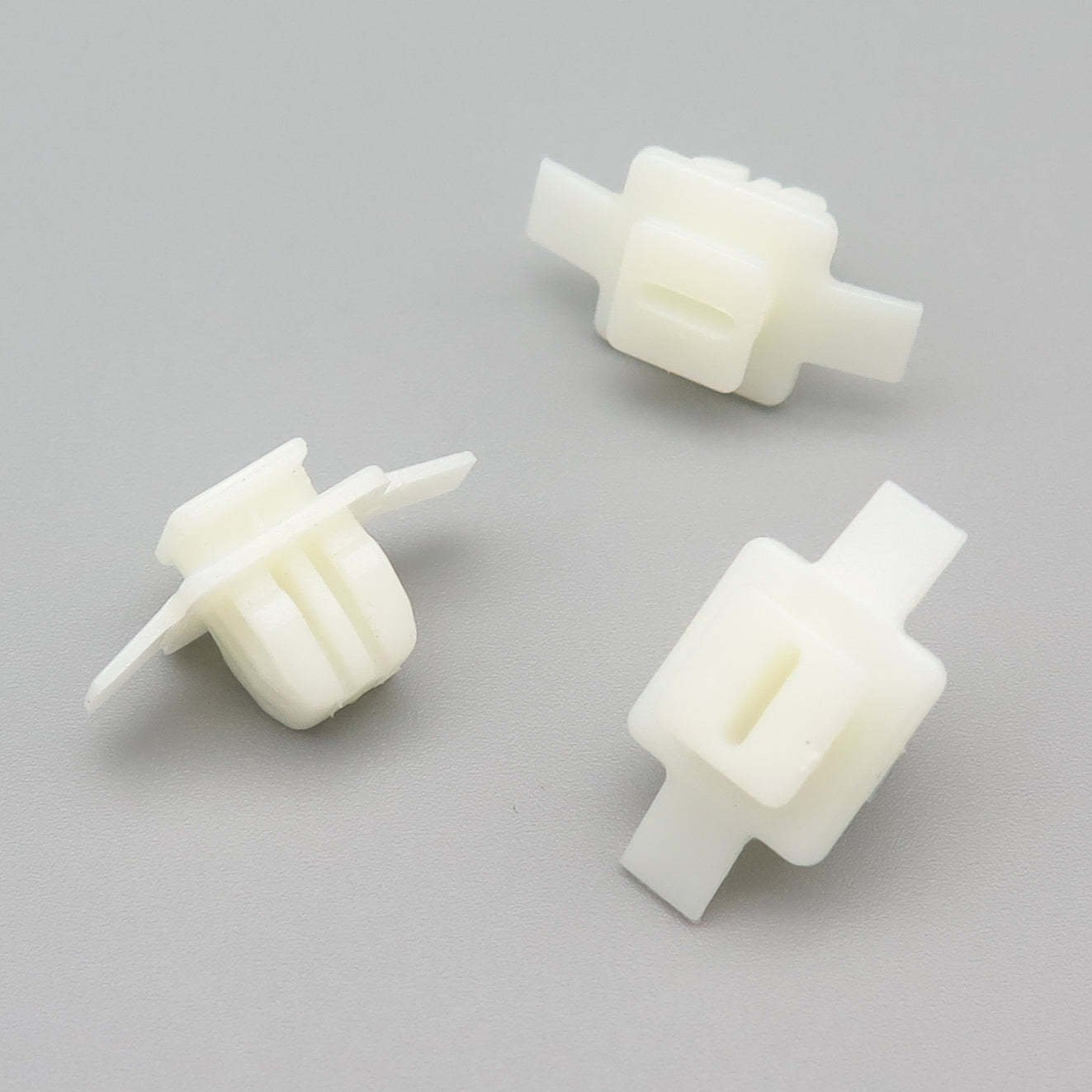 Front and Rear Wheel Arch Garnish Clip For Honda 91513SMGE11 91513-SMG-E11