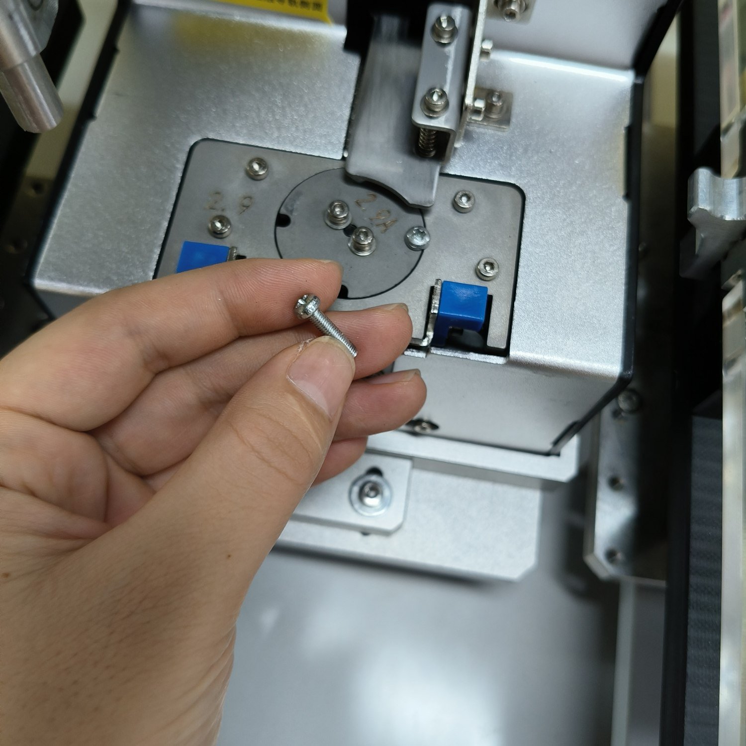 BBA servo motor screwdriver auto PCB screwing robot screw locking machine self-tapping screw robotic fastening machine