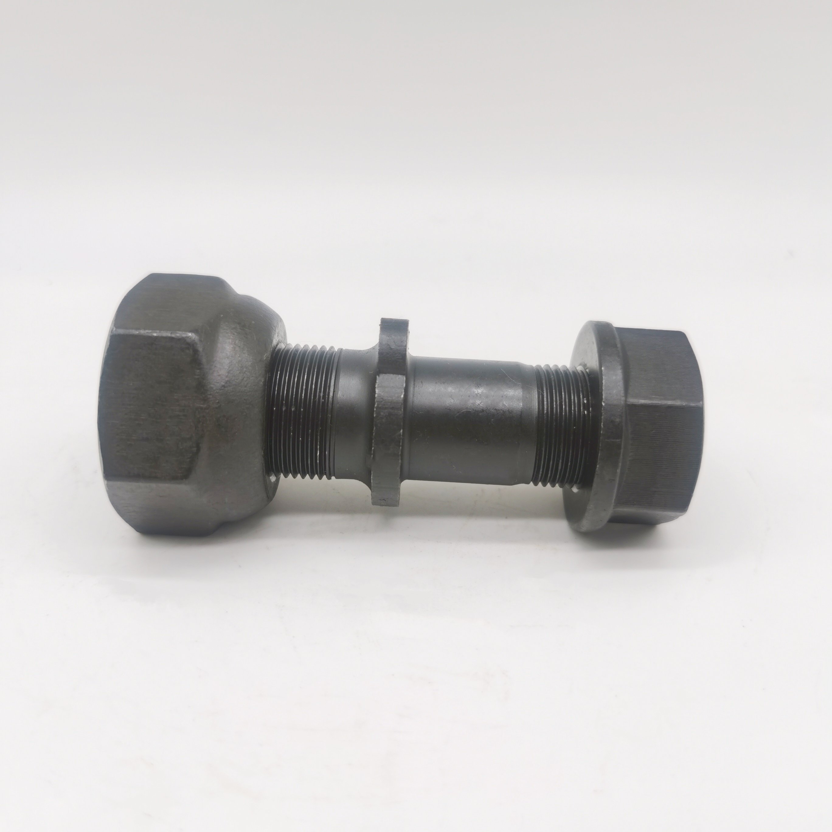New Factory TXD Front wheel hub bolt for Isuz u heavy truck bolt and nut HINO M24x1.5-M22x2x98mm