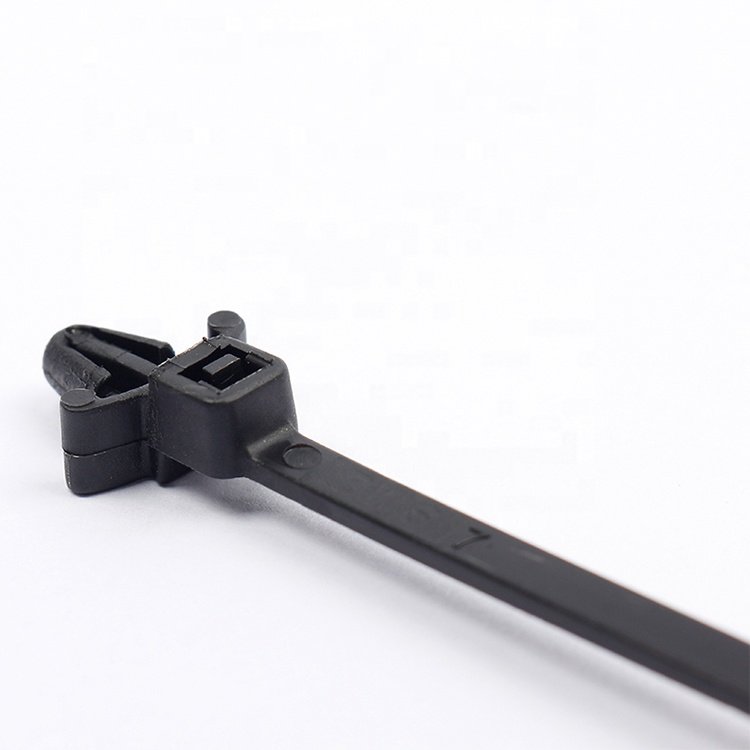 50PCS Car Cable Fastening Ties Nylon Black Car Auto Cable Strap Push Mount Wire Tie Retainer Clip Clamp