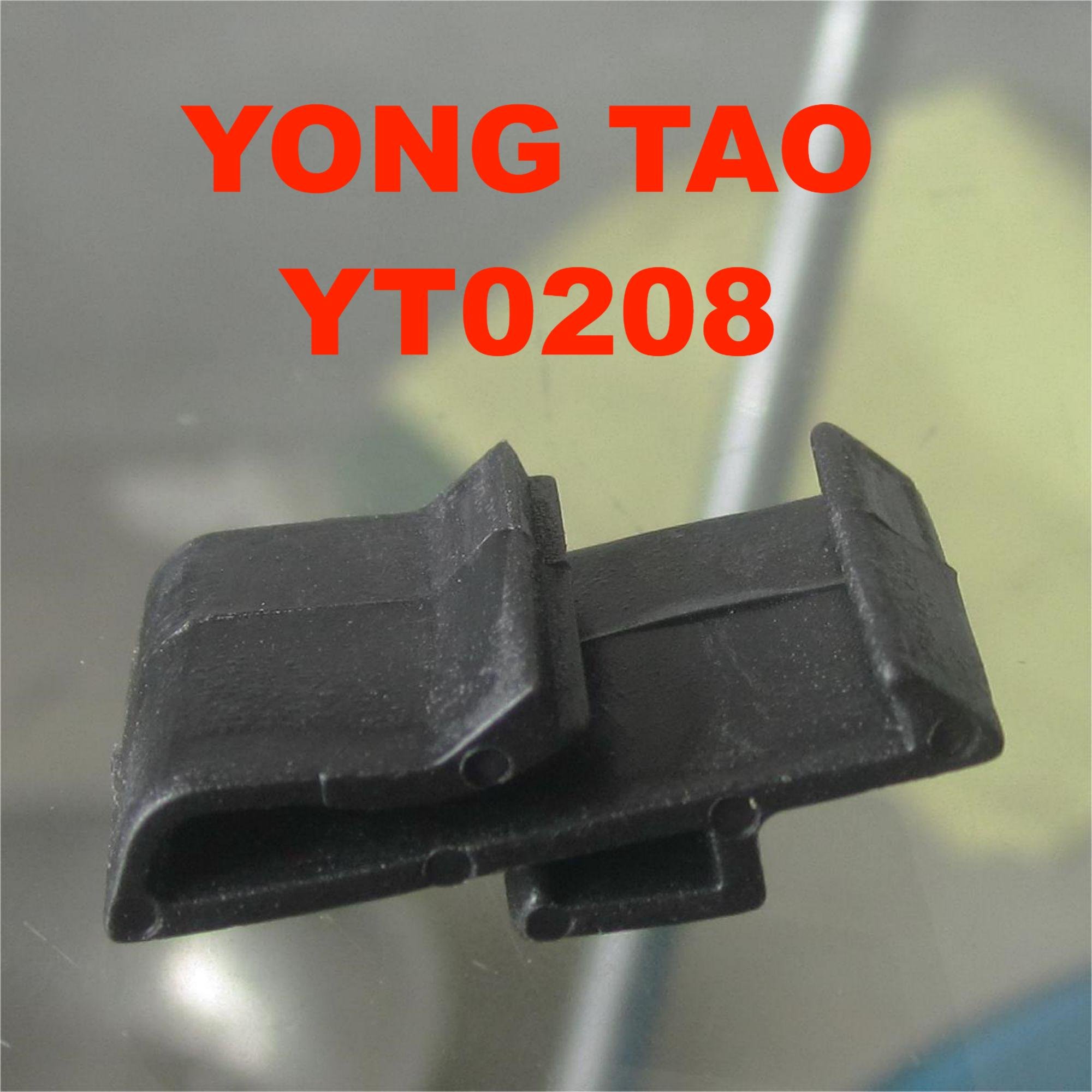 Black car water barrier clip with a length of 28.4mm and a width of 16.6mm, as well as various car accessories YT0208