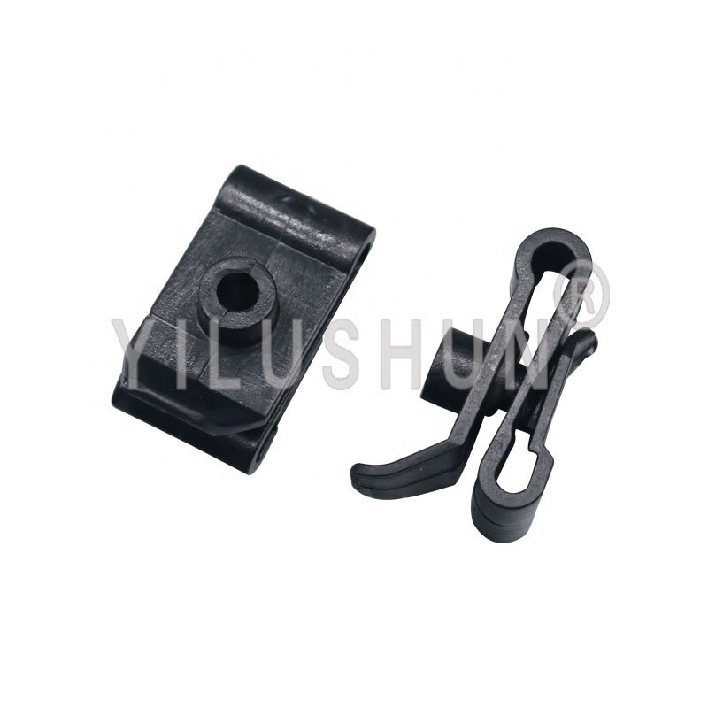 K74 Automotive high quality interior black leaf panel liner base clips 90467-05114