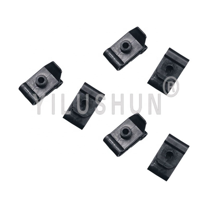 K74 Automotive high quality interior black leaf panel liner base clips 90467-05114