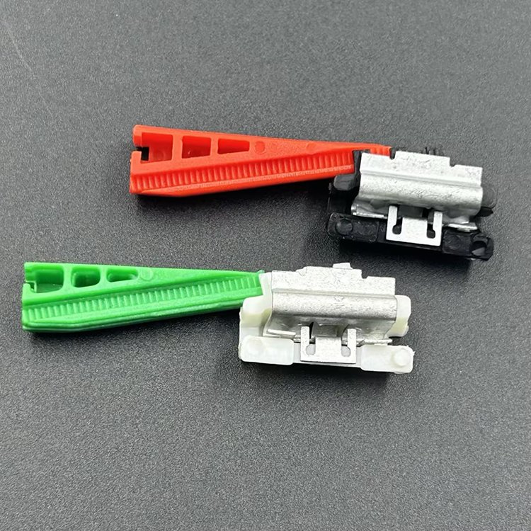 High Quality Plastic Auto Fastener Fixing Clips Retaining for Benz