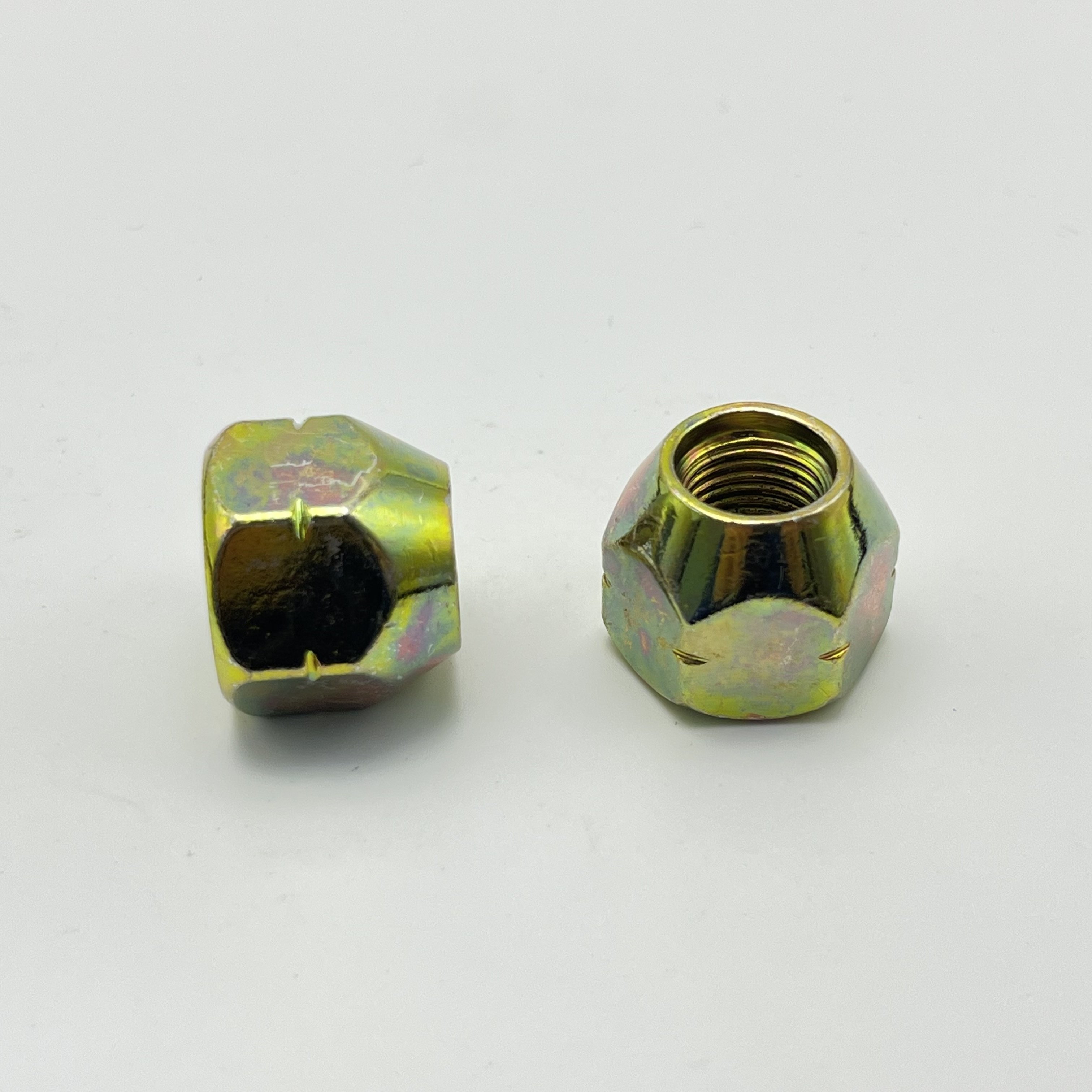 Durable Car Tire Carrier Nut Universal Steel Fasteners Cylindrical Hollow Internal Thread Hexagon Nut
