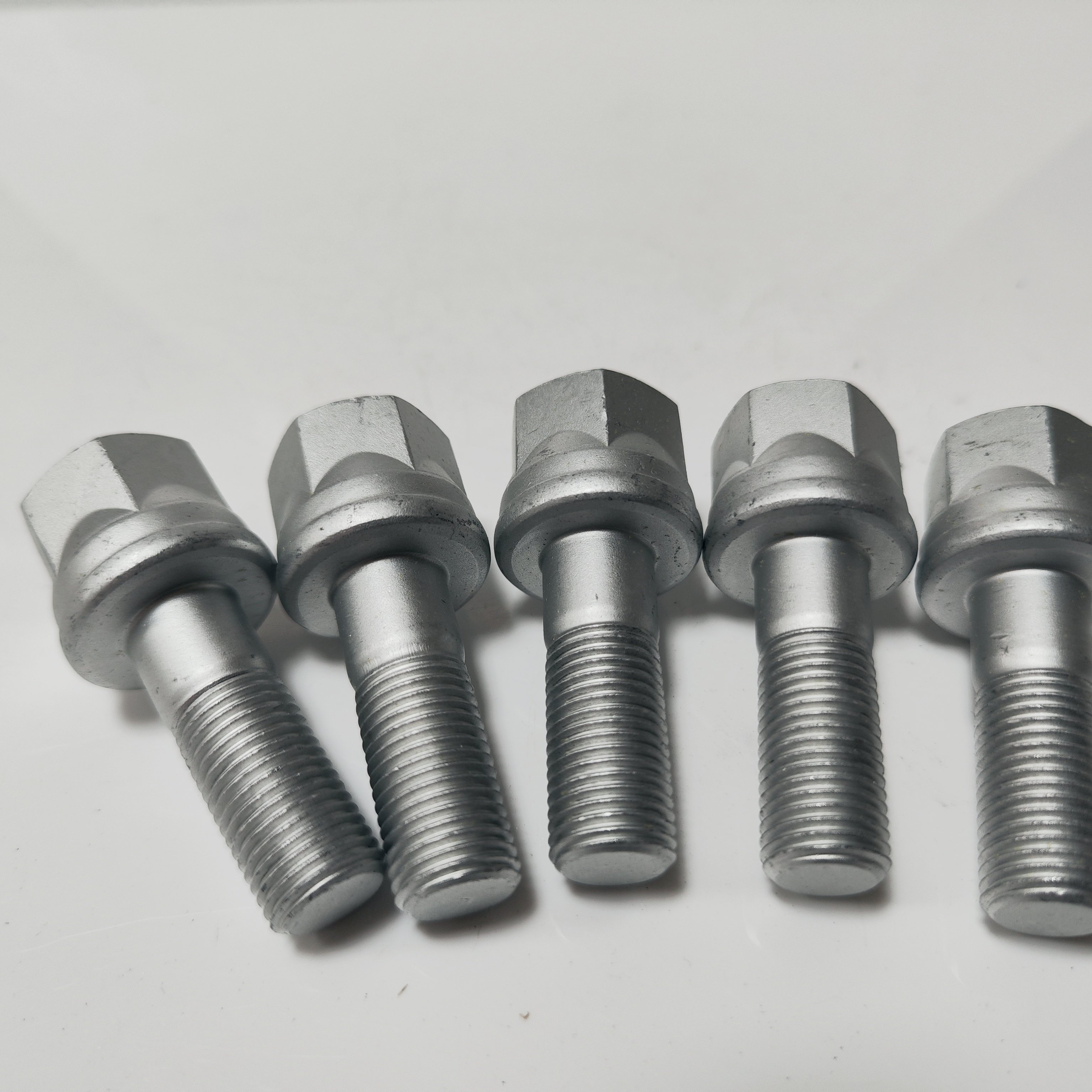 Automotive Fasteners Car Bolts and Nuts 1100A141 For Mitsubishi L200/Mitsubishi Pajero/Montero Camber Bolt Kit