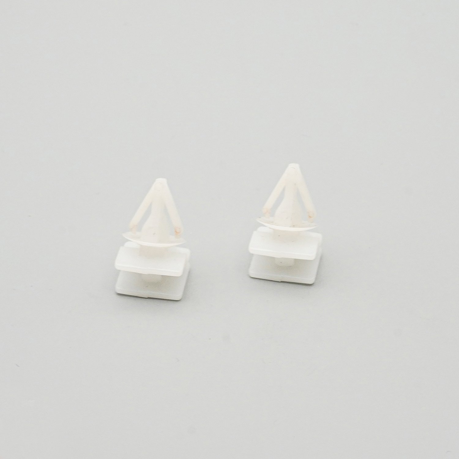 761# Automotive Spare Parts Car Universal Body Shield Retainer Bumper Fastener Nylon Clips Car Door Panel Clip