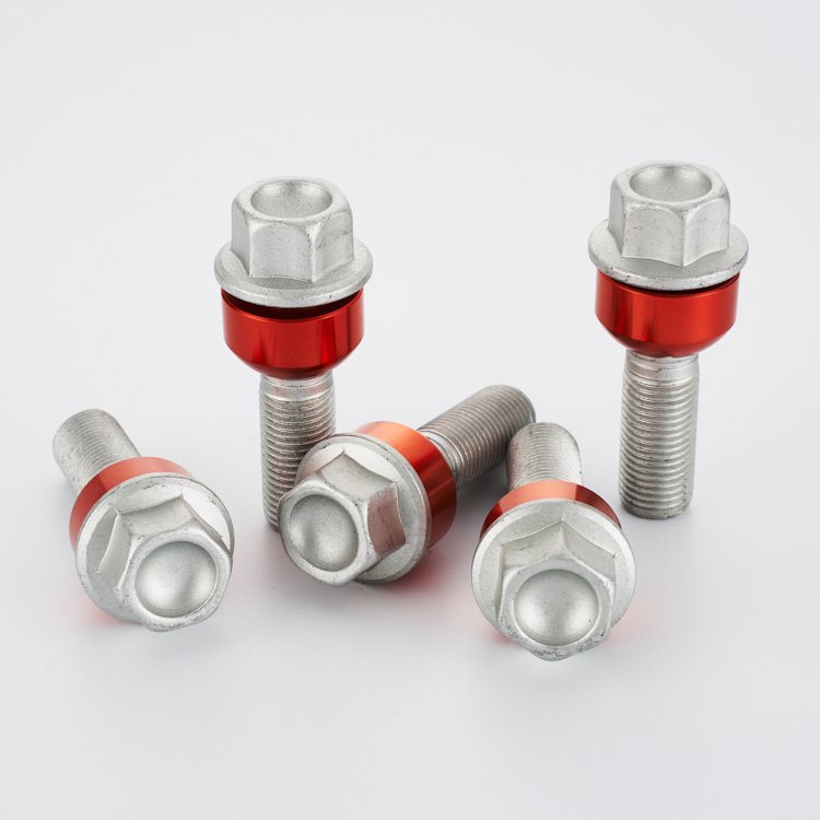 Wholesale custom trendy steel red wheel bolts cars balanced tires fasteners bolts