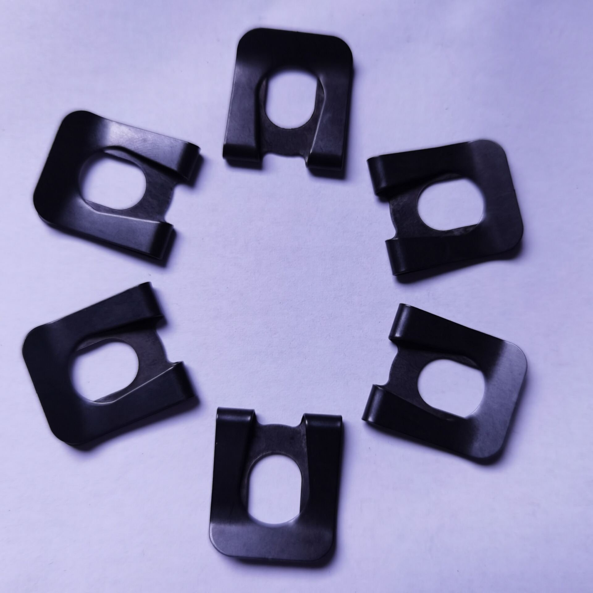 manufacture custom fastener tube closed u shape metal clips