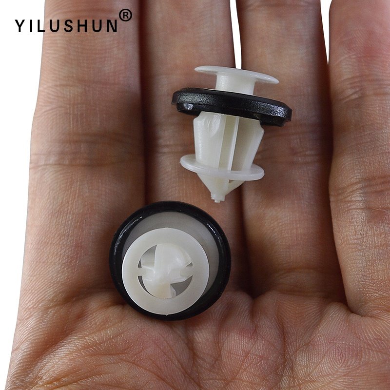 D204 hot selling automobile trunk interior trim snap clips wholesale 67773-06020