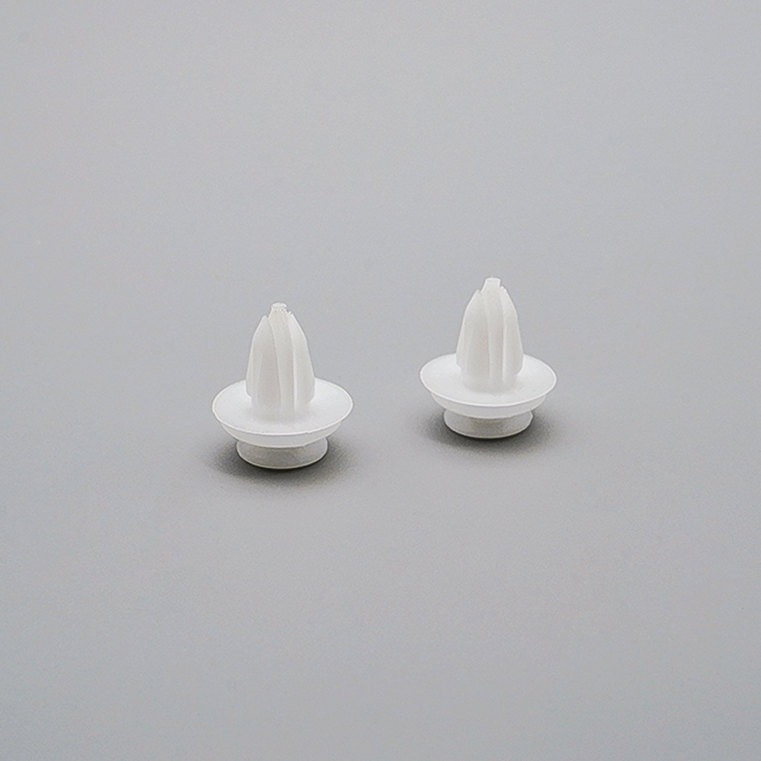 Automotive Spare Parts Car Universal Body Shield Retainer Bumper Fastener 535# Nylon Clips Car Door Panel Clip