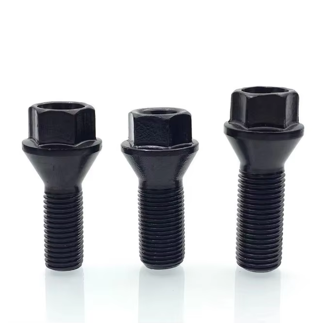 Factory Direct Supply Wheel Hug Bolt Black Oxide BWM Steel Wheel Hub Bolt Car Bolts Screws for Trailer M12x55