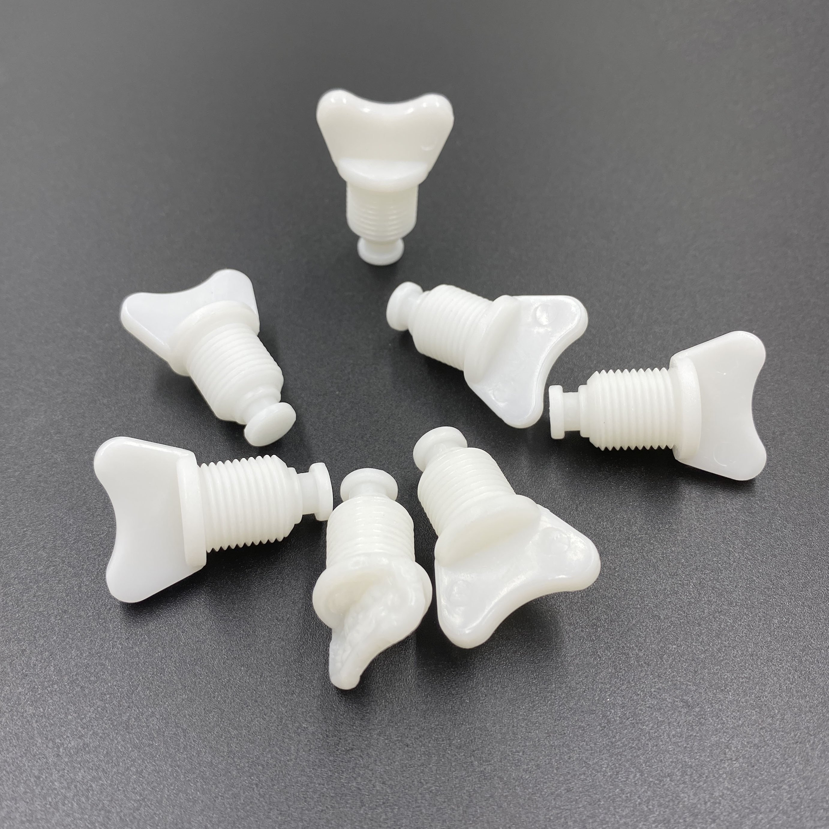 Hot Sale Universal Radiator Drain Plug Water Tank Radiator Drain Plug Radia Tor Drain Engine Parts
