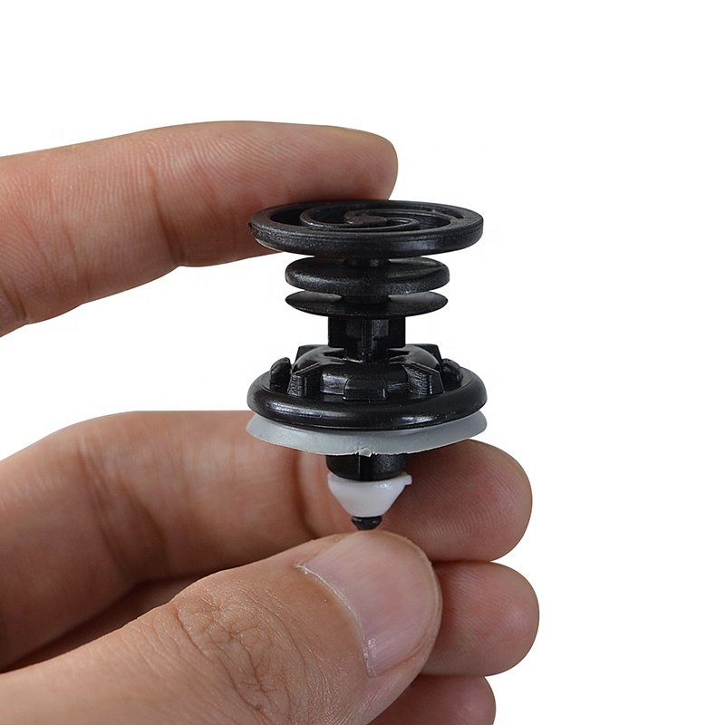 D226 good quality craft clip fast mount accessories for car door panel 7L6868243